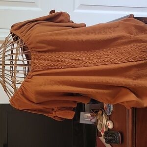 Women's tops